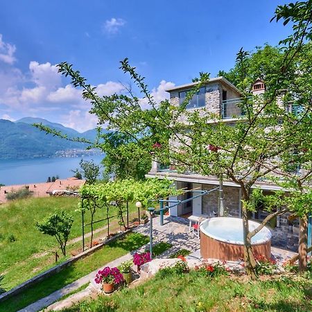 La Casetta Nel Bosco - Hot Tube And Sauna Lierna Exterior photo